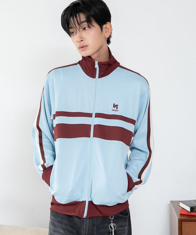 サックス　モデル：180cm L着用