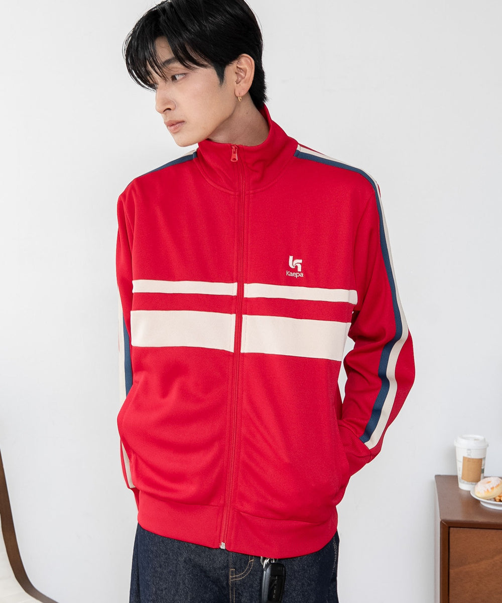 ワイン　モデル：180cm L着用