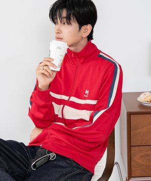 ワイン　モデル：180cm L着用