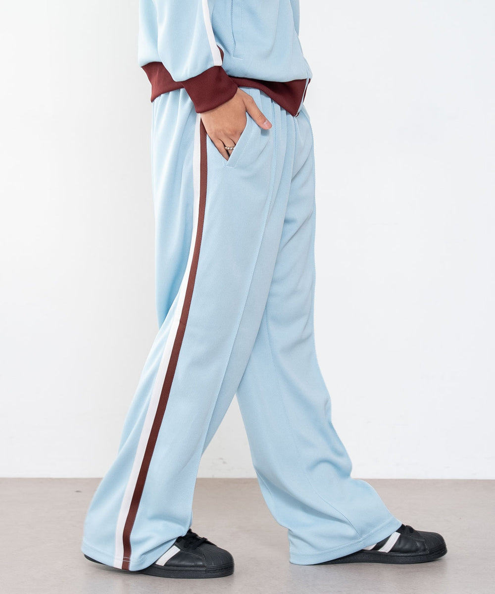 サックス　モデル：180cm L着用