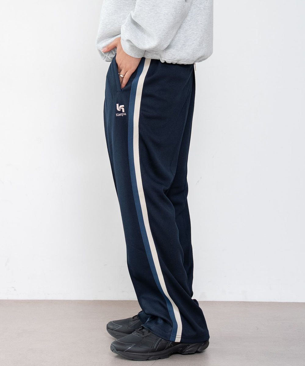 ネイビー　モデル：180cm L着用