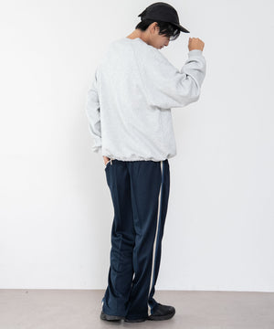 ネイビー　モデル：180cm L着用