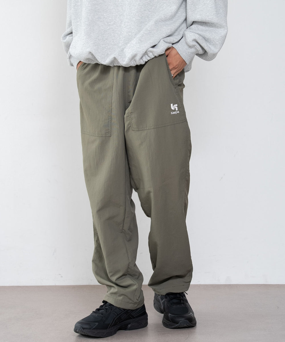 ブラウン　モデル：180cm L着用