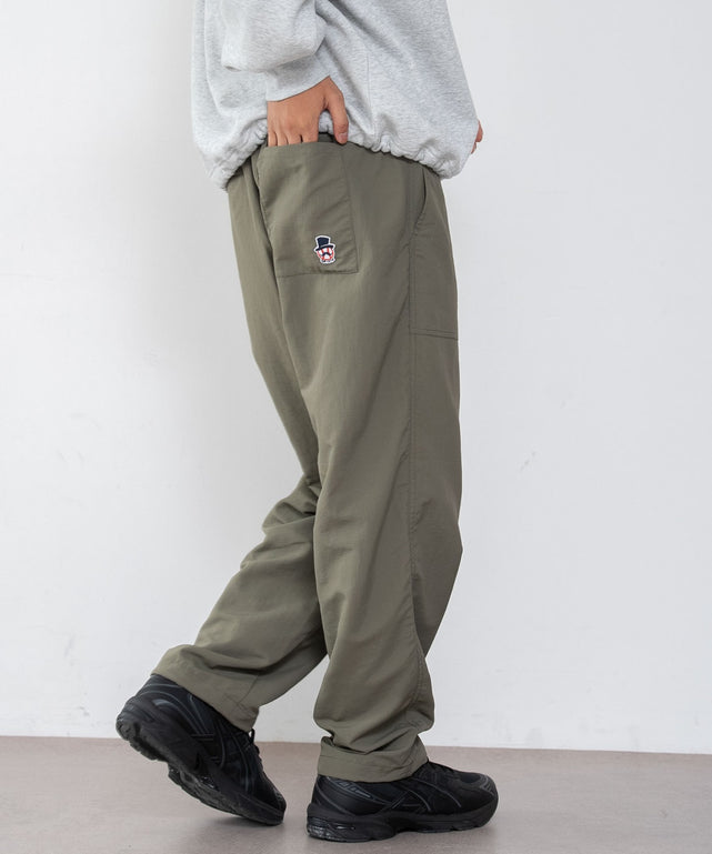 ブラウン　モデル：180cm L着用