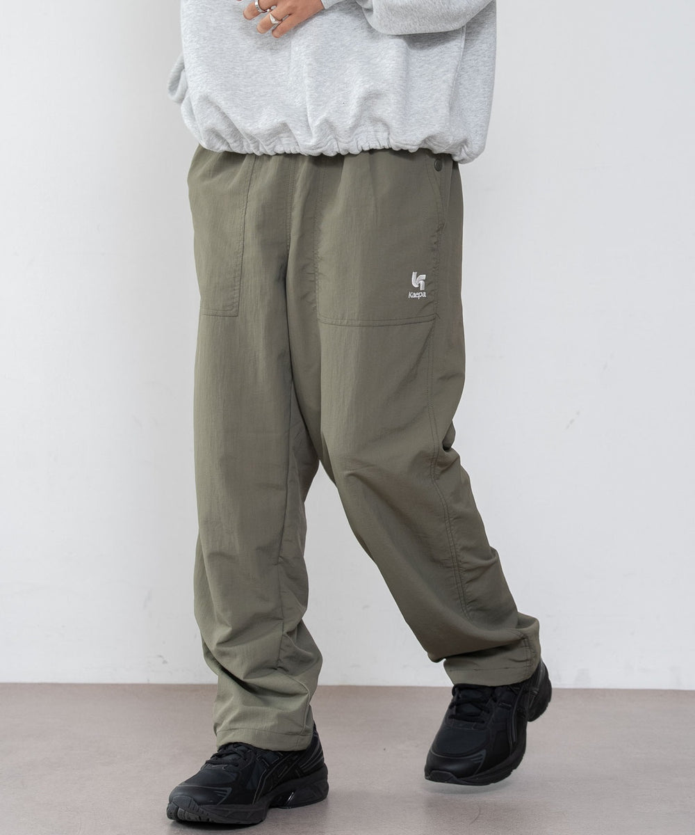 ブラウン　モデル：180cm L着用