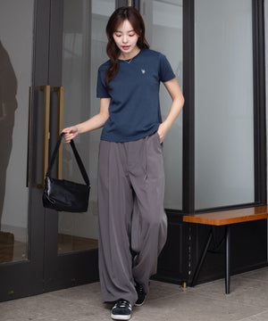 ネイビー　モデル：165cm S着用