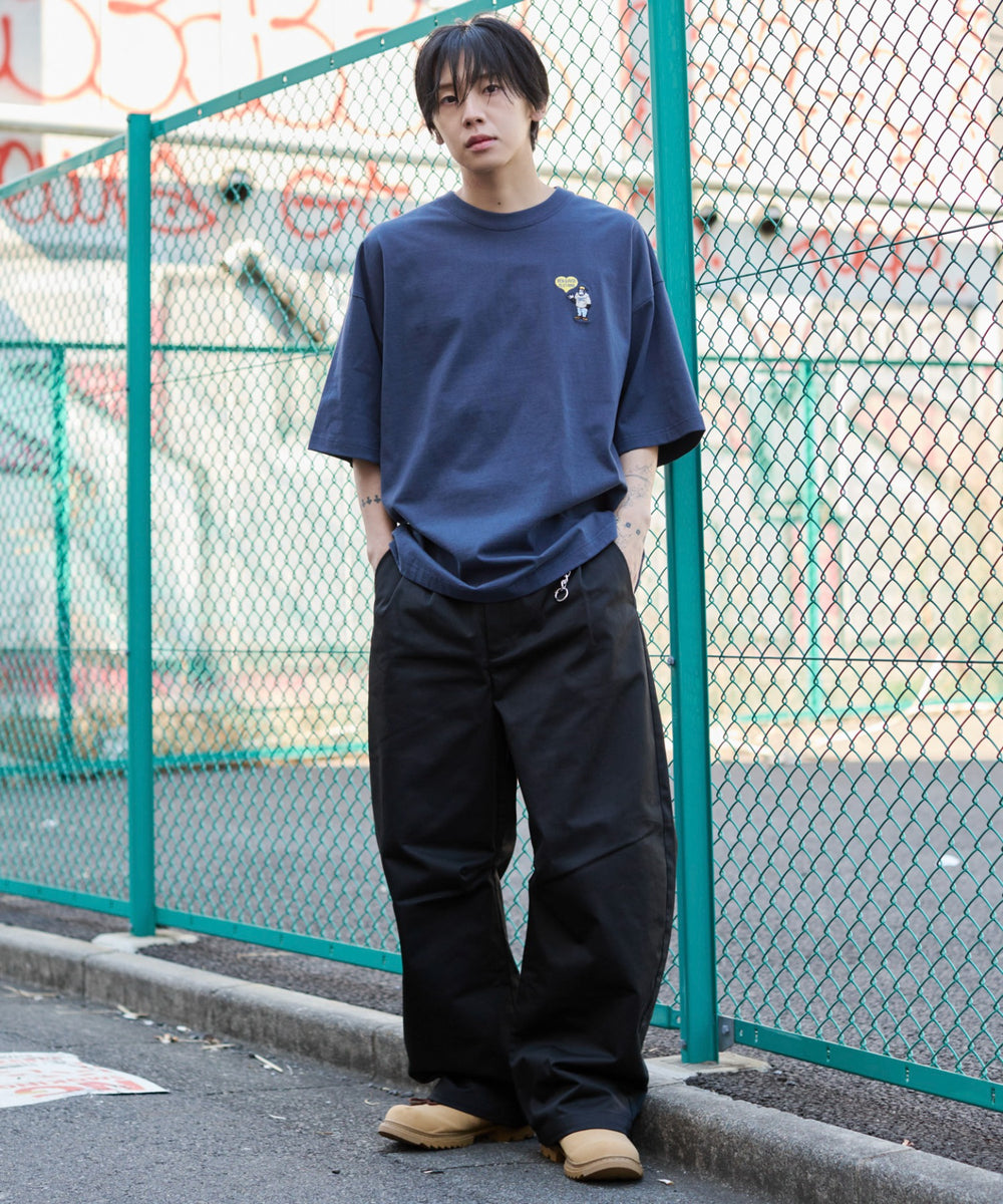 ネイビー モデル：175cm L着用