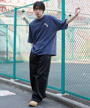 ネイビー モデル：175cm L着用