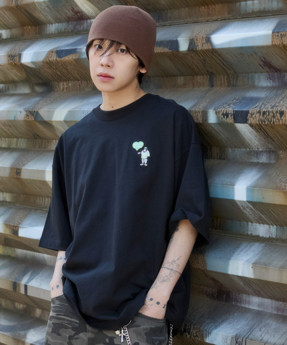 ブラック モデル：175cm L着用