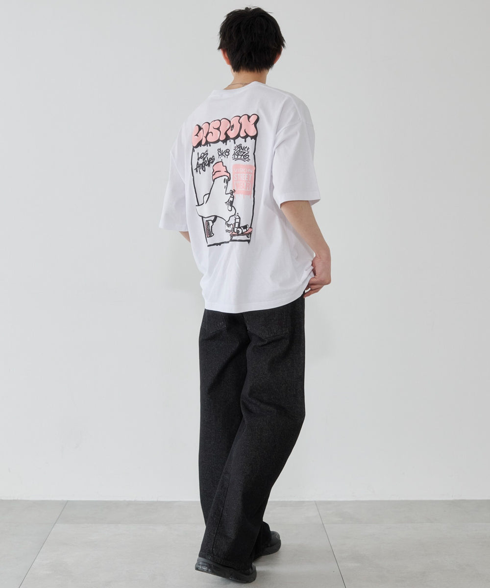 ホワイト モデル：181cm L着用