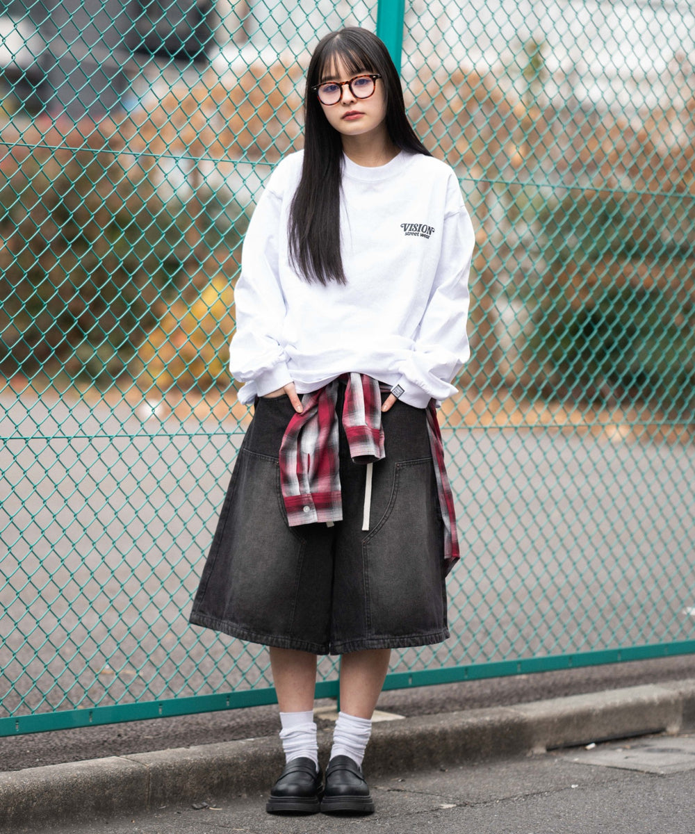 ホワイト　モデル：161cm M着用