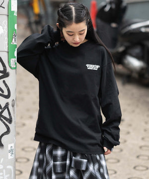 ブラック　モデル：161cm M着用