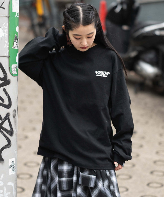 ブラック　モデル：161cm M着用