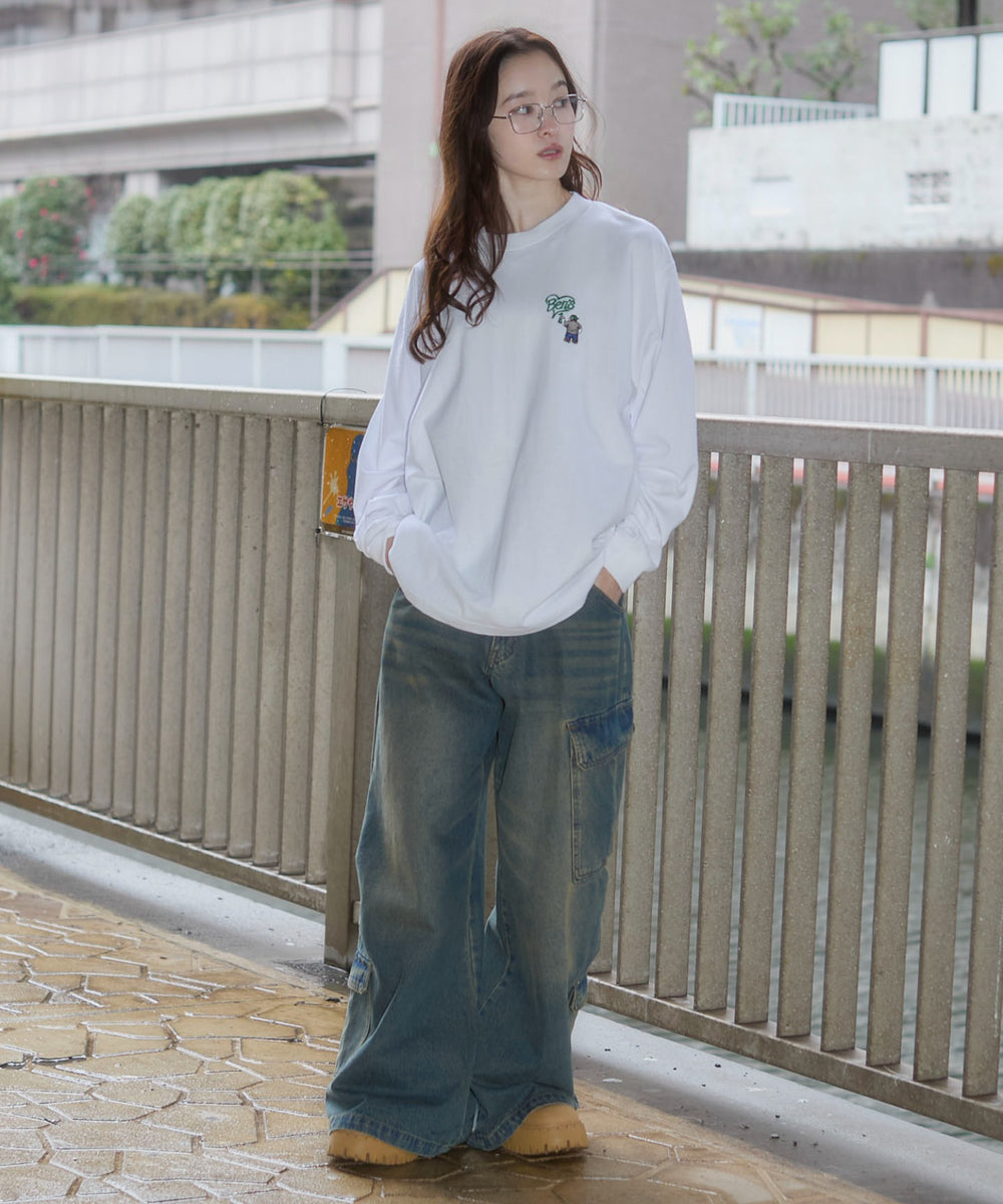 ホワイト　モデル：163cm L着用