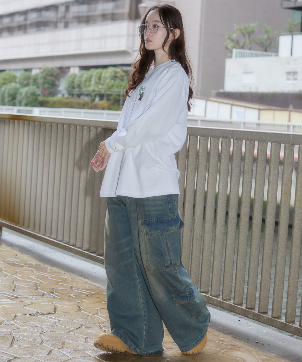 ホワイト　モデル：163cm L着用