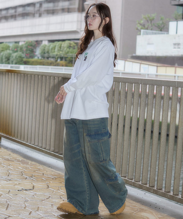 ホワイト　モデル：163cm L着用