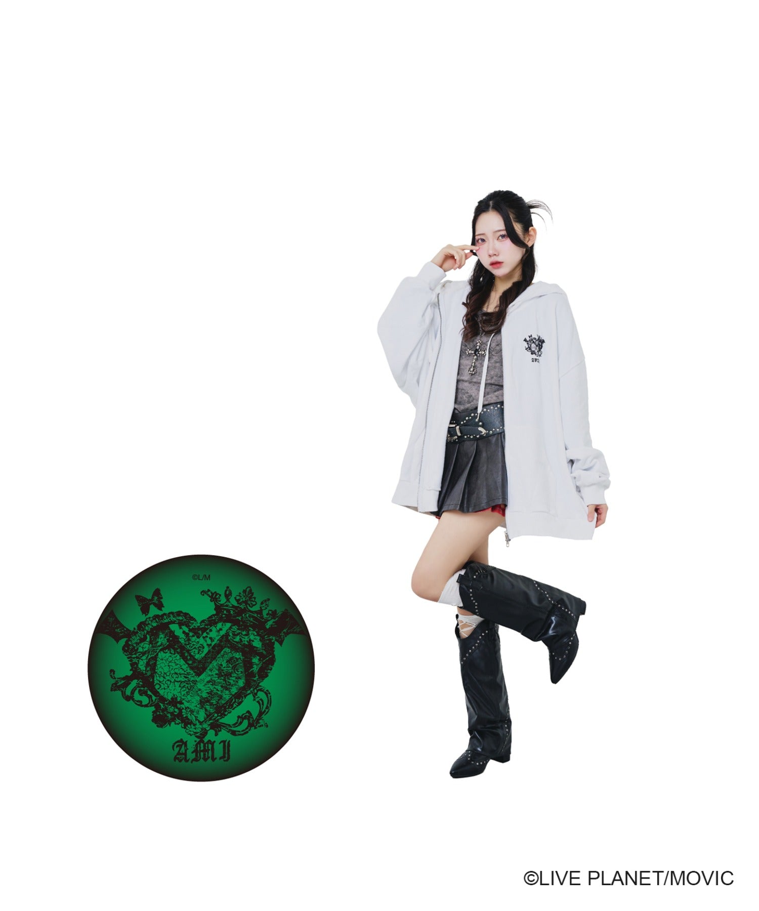 AVAM×WEGOコラボアクスタ2 – WEGO ONLINE STORE