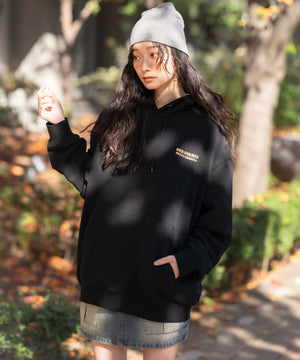 ブラック　モデル：161cm M着用