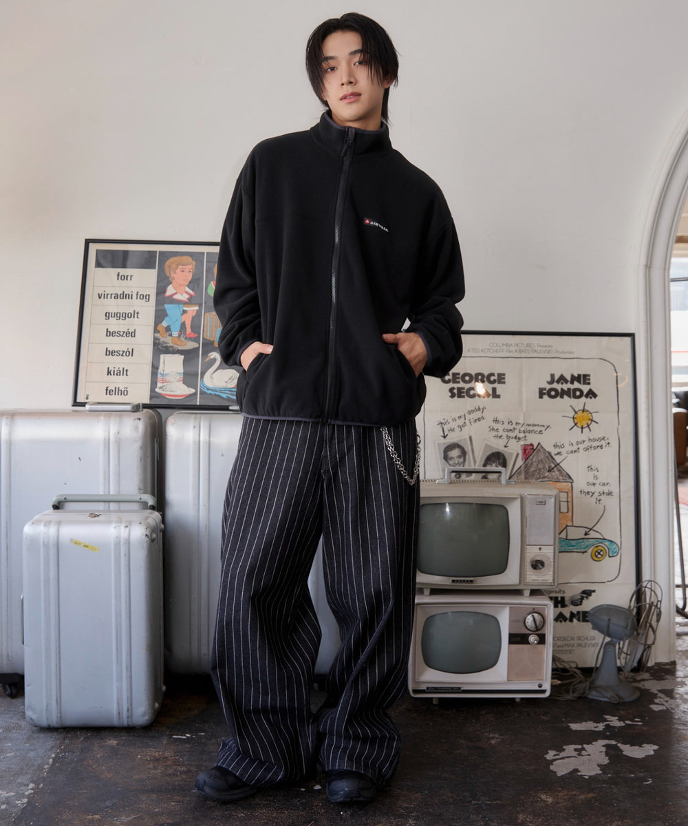 ブラック モデル：175cm L着用