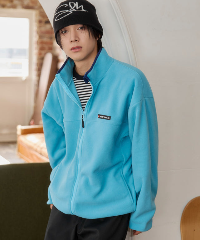 ブルー モデル：175cm L着用