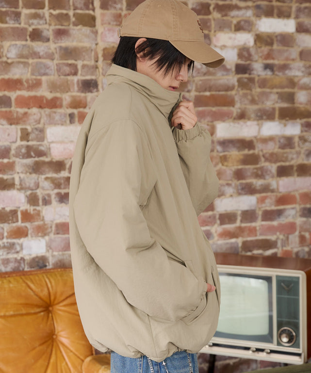 ベージュ モデル：175cm L着用
