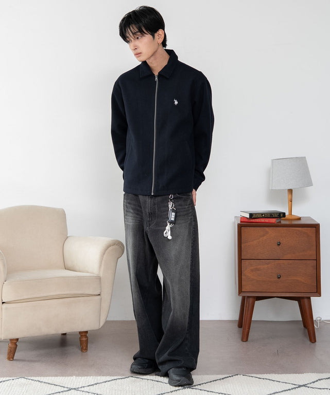 ブラック　モデル：180cm L着用