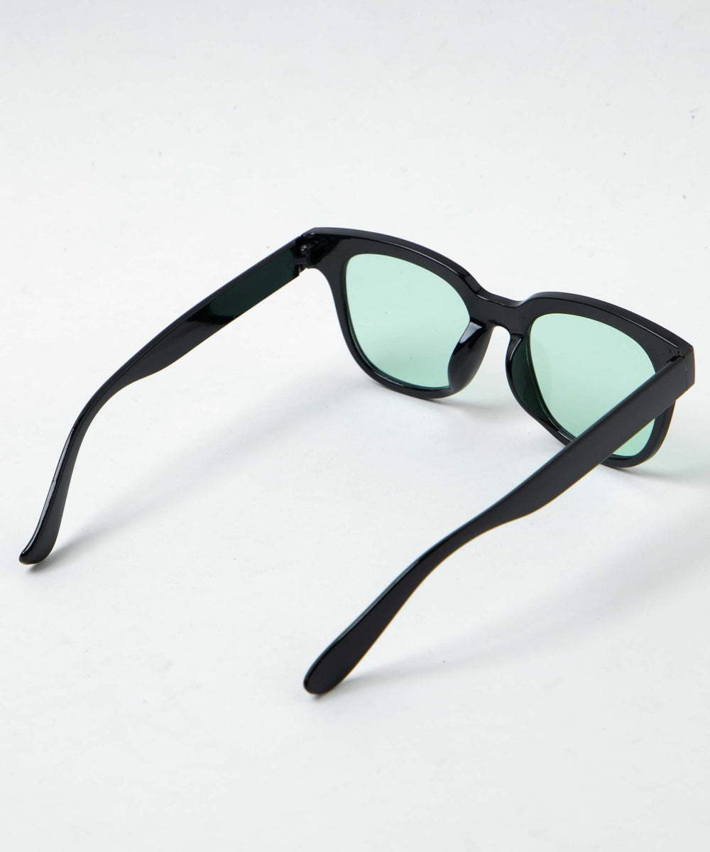 セルフレームカラーレンズ