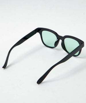 セルフレームカラーレンズ