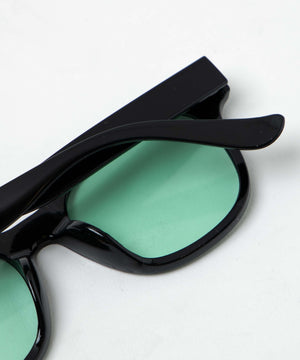 セルフレームカラーレンズ