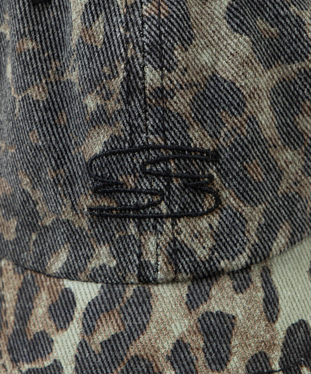 刺繍レオパードキャップ