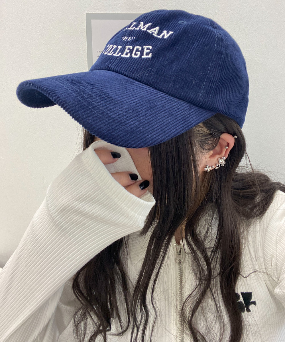 ネイビー