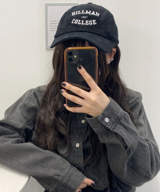 ブラック