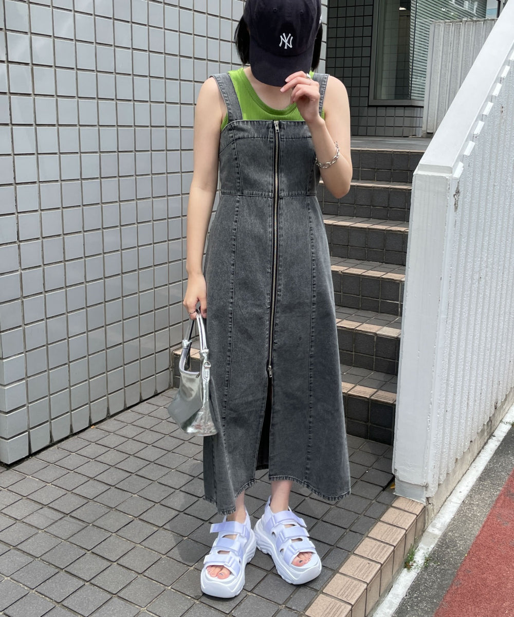 ブラックその他　モデル:155cm F着用