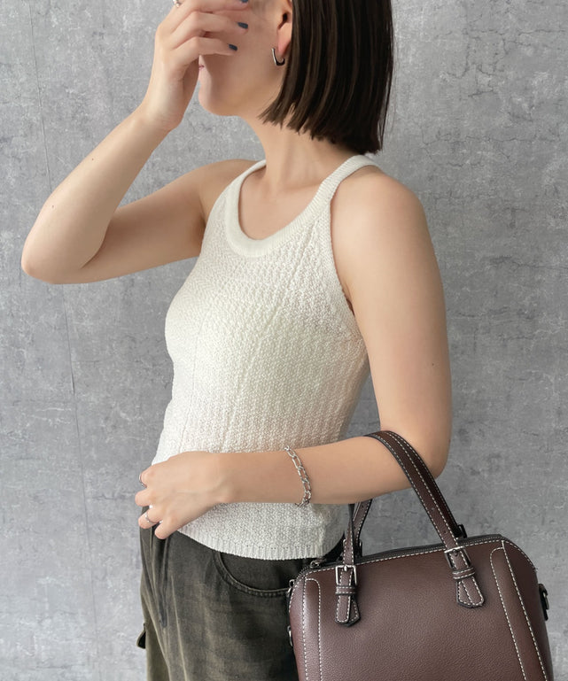 ホワイトアイボリー　モデル:155cm F着用