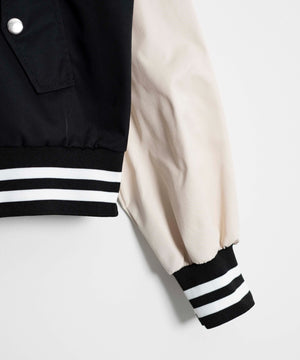 配色デザインブルゾン