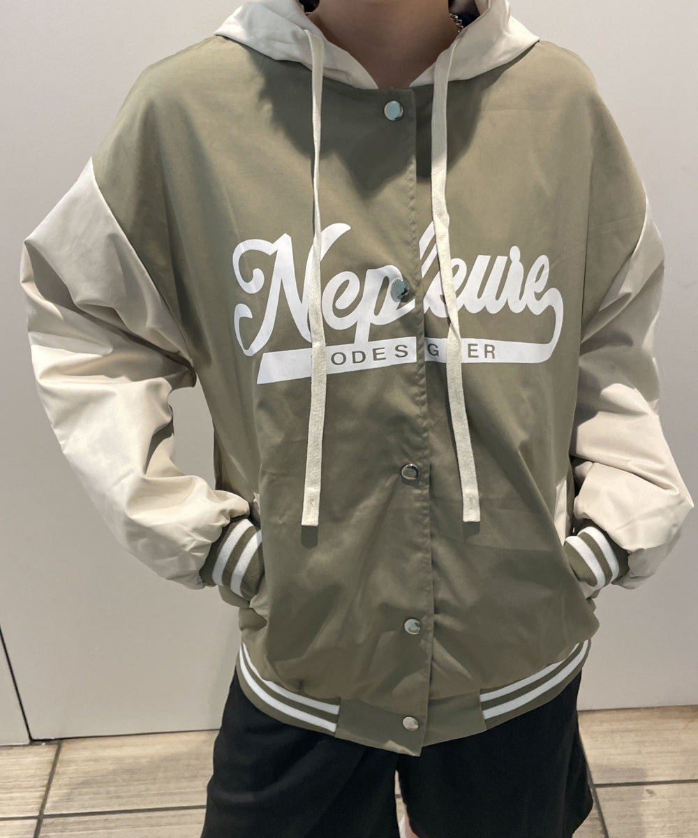 カーキ　モデル:155cm F着用