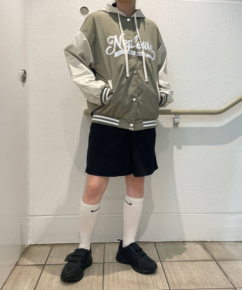 カーキ　モデル:155cm F着用