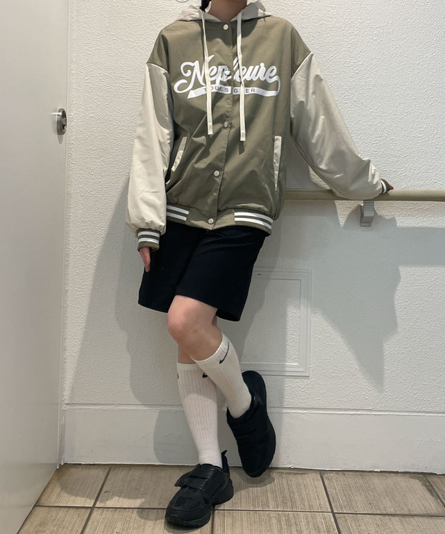 カーキ　モデル:155cm F着用