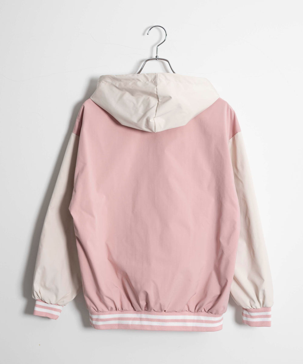 フード付きブルゾン