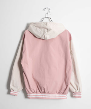 フード付きブルゾン