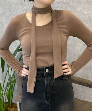 ブラウン　モデル:155cm F着用