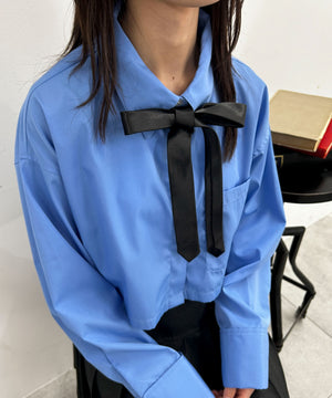 ブラック