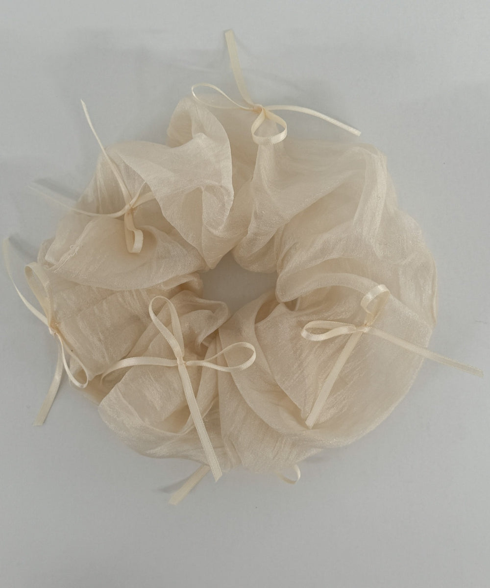 ホワイトアイボリー