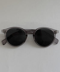 ボストンフレームカラーレンズ