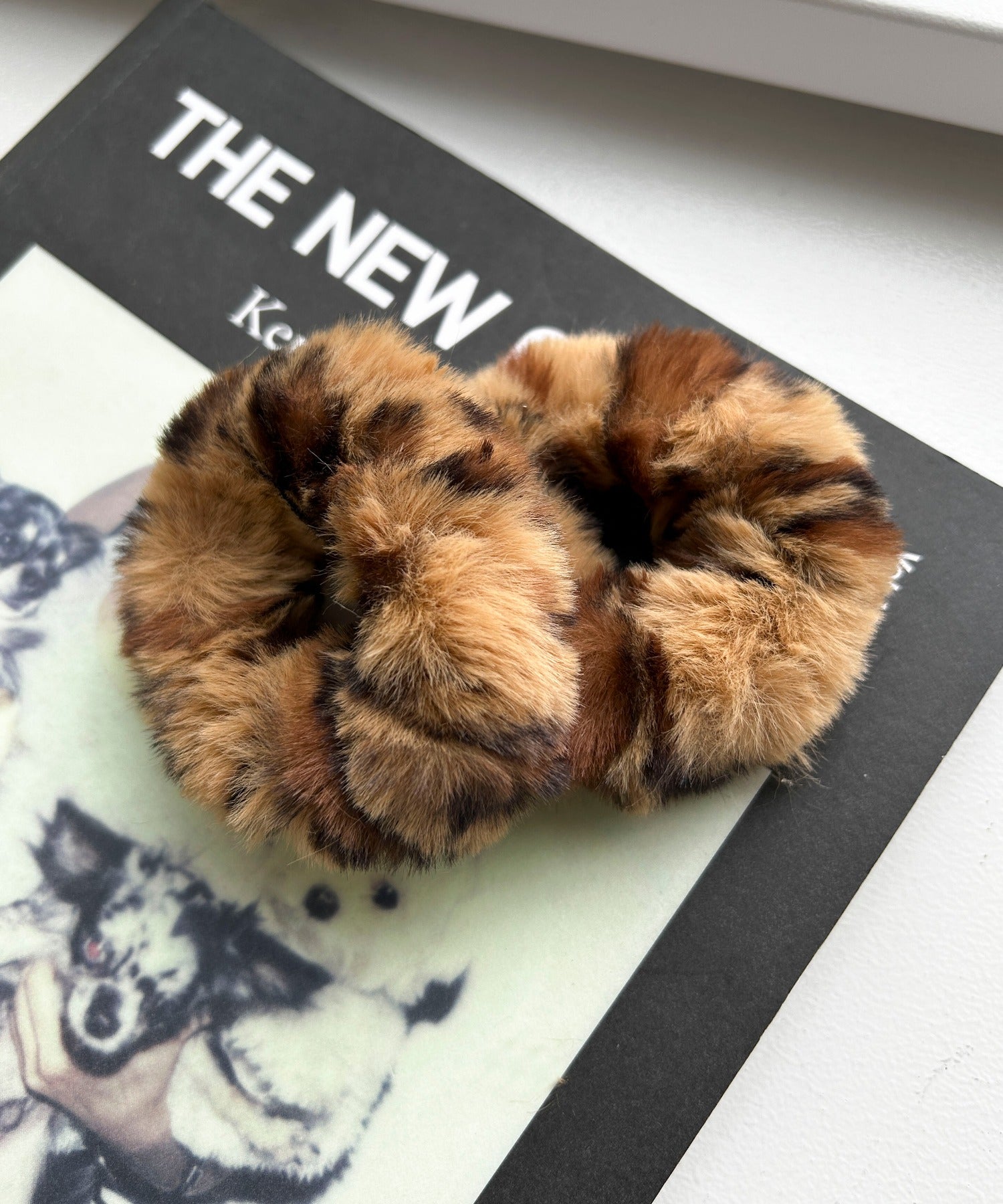 ⓝⓔⓦ【ミンクファー付きレオパード】ベビーヘアクリップキッズヘアゴム