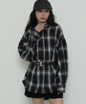 ブラックチェック１　モデル：161cm F着用