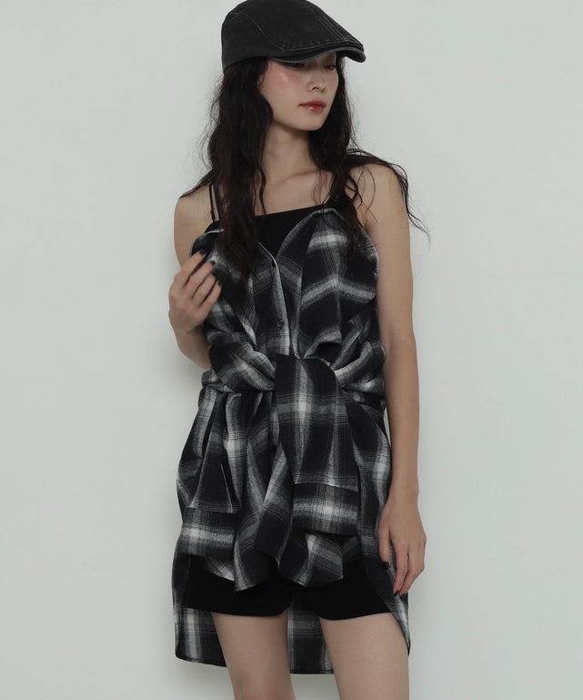 ブラックチェック１　モデル：161cm F着用