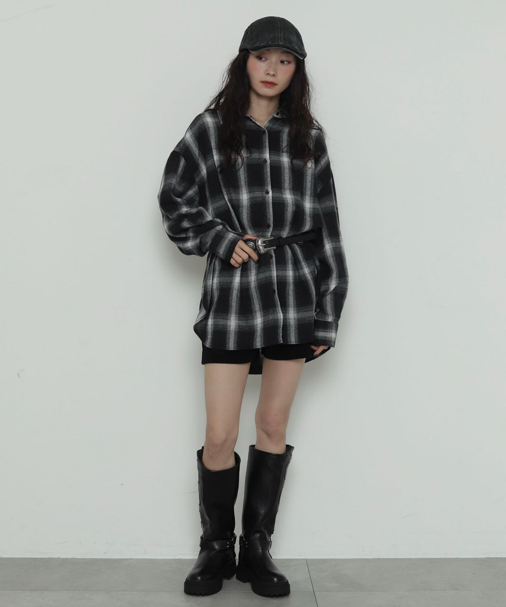 ブラックチェック１　モデル：161cm F着用