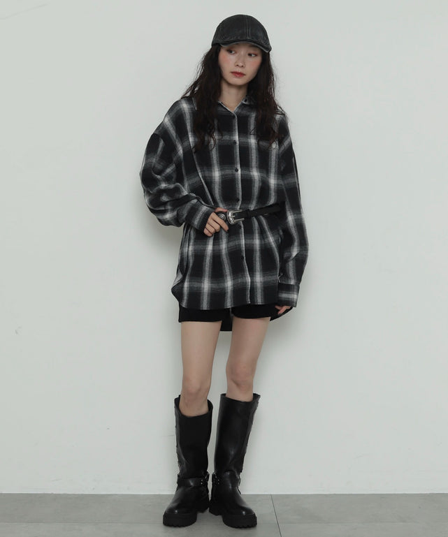 ブラックチェック１　モデル：161cm F着用