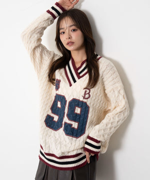 ホワイトアイボリー　モデル：165cm F着用